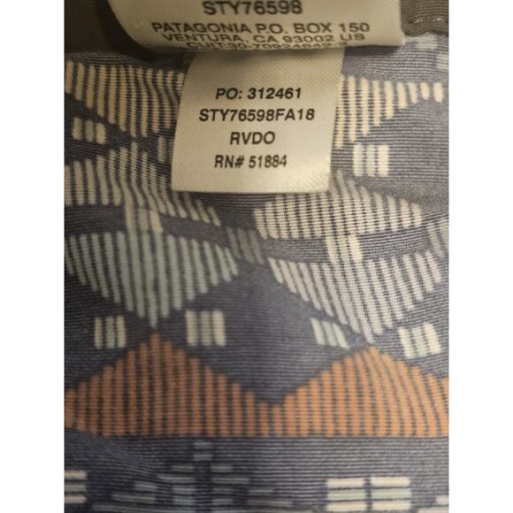 Patagonia Wavefarer Geometric Tribal Womens Swim Board Shorts Sz. 4 - Picture 6 of 11